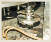 Многофункциональная автоматическая производственная линия корзины вафли с запатентованной системой башни давления.